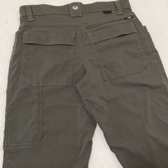 Wrangler Men's Gray Cargo Straight Legs Pants - Picture 2 of 5